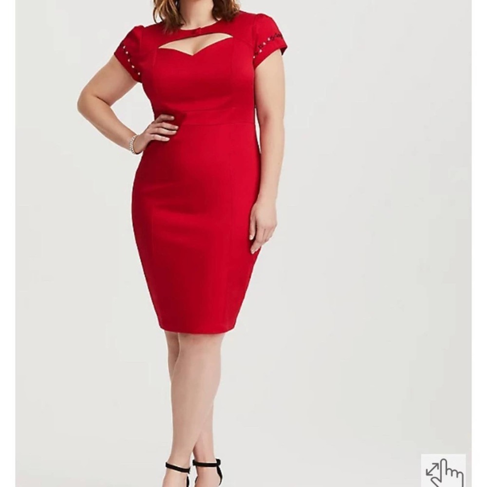 NWT Torrid Betty Boop Womens Red Embroidered Keyhole Cap Sleeve Sheath Dress 20